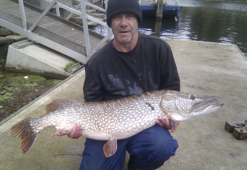 pike-colin-house-34lb2oz.jpg